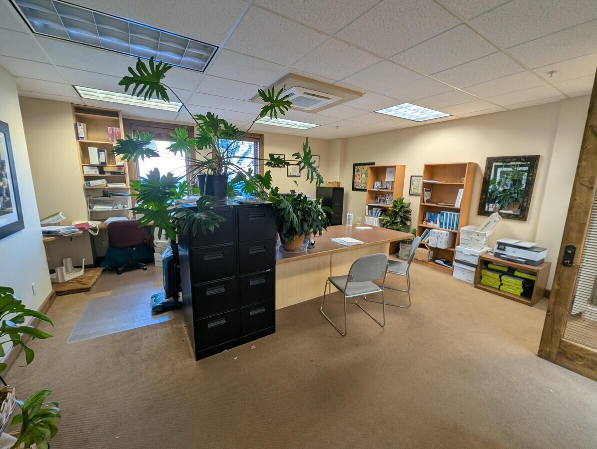 120 2nd Ave N, Ketchum, ID 83340 - Unit 208 -  - Interior Photo - Image 1 of 7