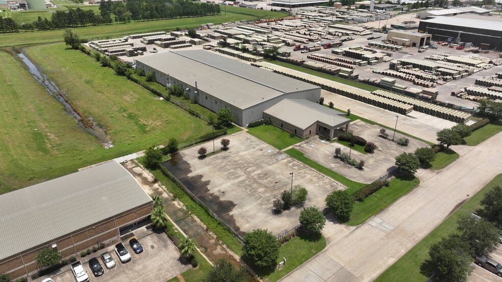 19300 Oil Center Blvd, Houston, TX for lease - Building Photo - Image 3 of 7
