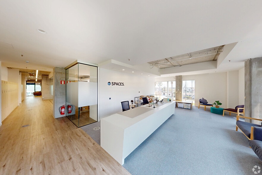 Passeig de Joan de Borbó Comte de Barcelona, 99-101, Barcelona, Barcelona for lease - Matterport 3D Scan - Image 2 of 28