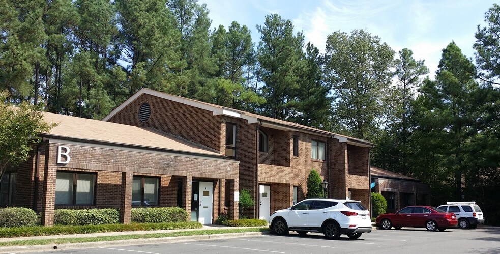 3326 Durham Chapel Hill Blvd, Durham, NC for sale - Building Photo - Image 1 of 1