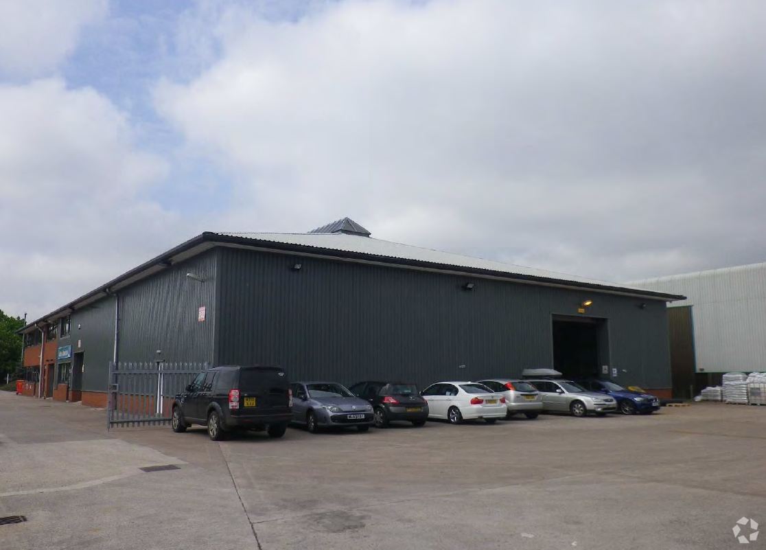 Gateway, Crewe for lease Building Photo- Image 1 of 18