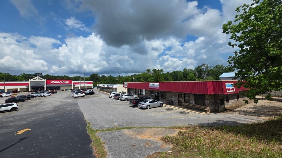 1026 US-331 Hwy, Defuniak Springs, FL for lease - Building Photo - Image 2 of 5