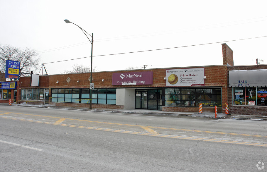 6187 S Archer Ave, Chicago, IL for lease - Primary Photo - Image 1 of 25