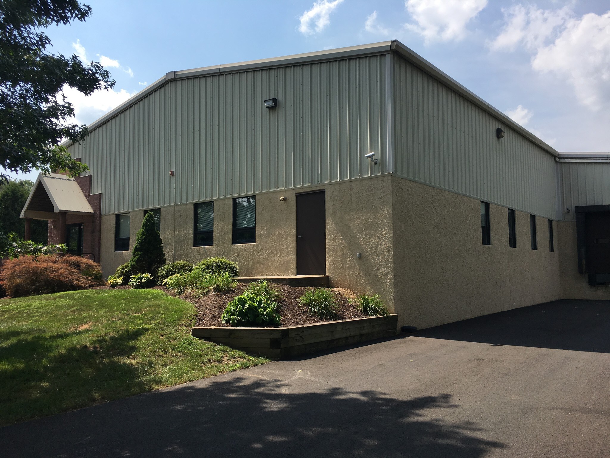 7 Britain Dr, Doylestown, PA for sale Building Photo- Image 1 of 1