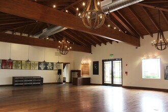 388 Devlin Rd, Napa, CA for lease Interior Photo- Image 2 of 6