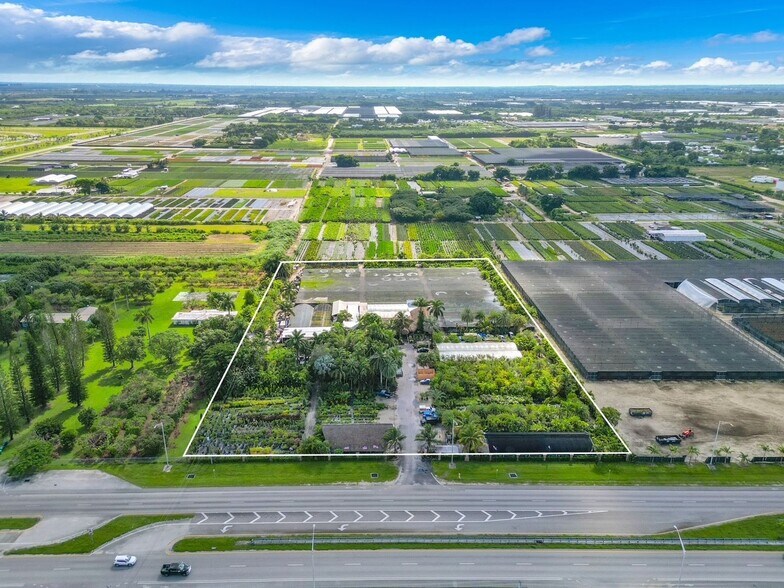 20425 SW 177th Ave, Miami, FL for sale - Primary Photo - Image 1 of 26