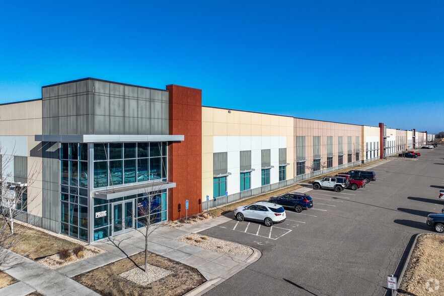 10301 Xylon Ave N, Brooklyn Park, MN for sale - Primary Photo - Image 1 of 1