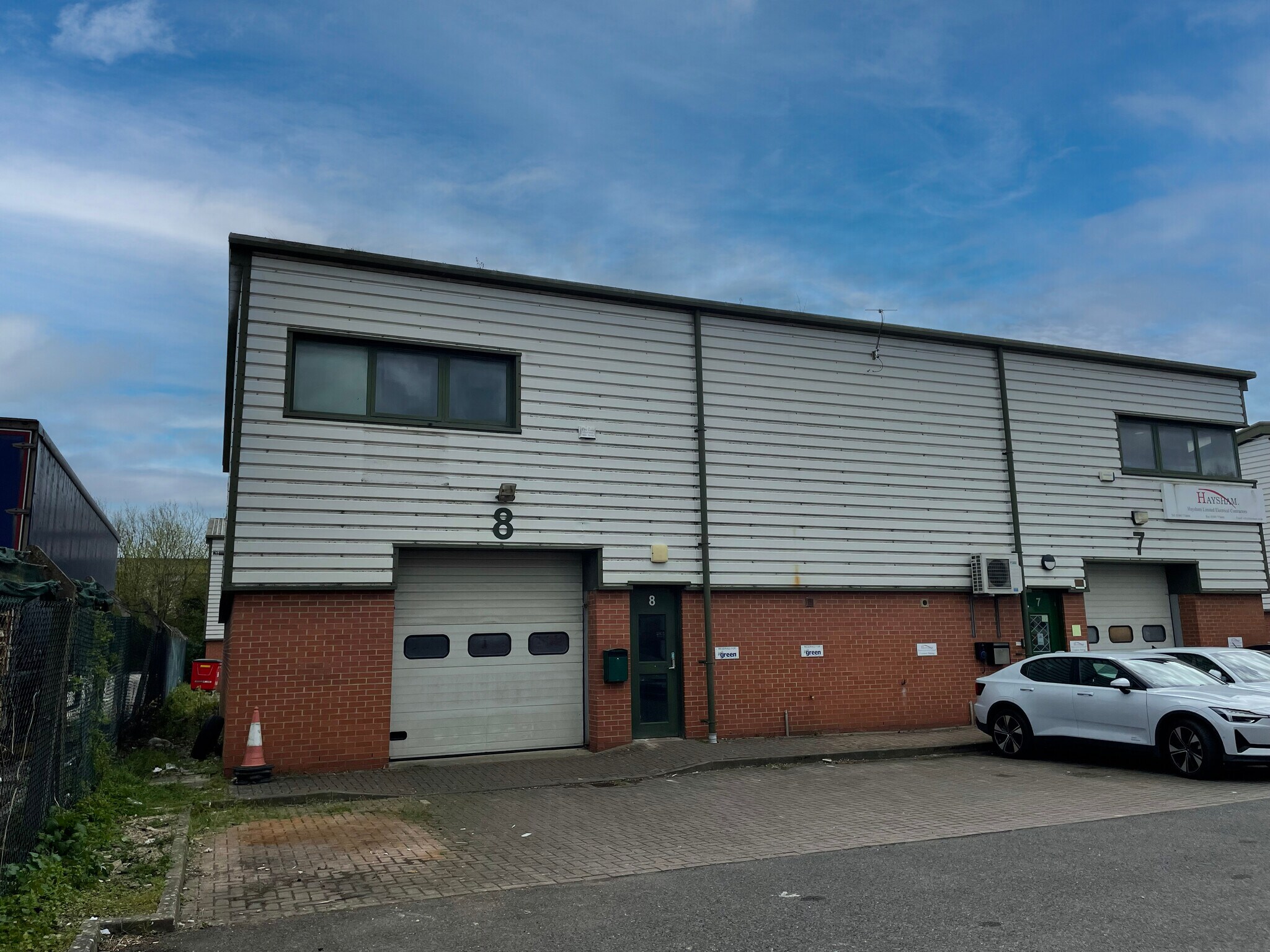 Range Rd, Witney for lease Building Photo- Image 1 of 4