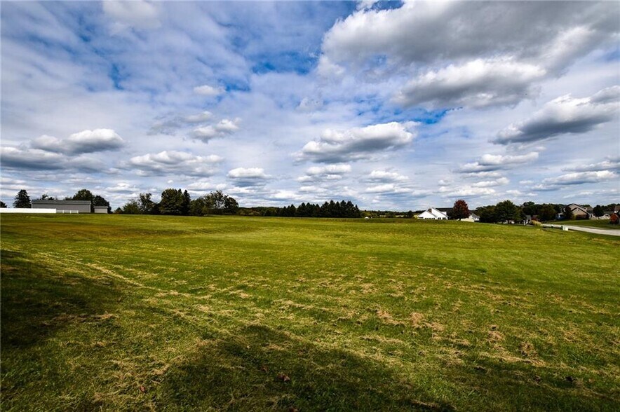 0 E of Freeport St, Saxonburg, 16056, Saxonburg, PA for lease - Building Photo - Image 1 of 27