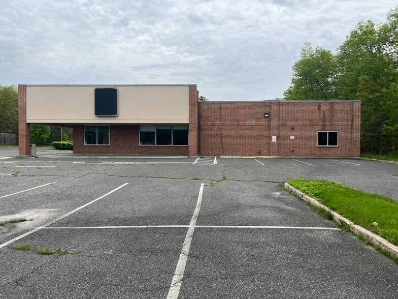 6679 Us Highway 9, Howell, NJ for sale - Primary Photo - Image 1 of 1