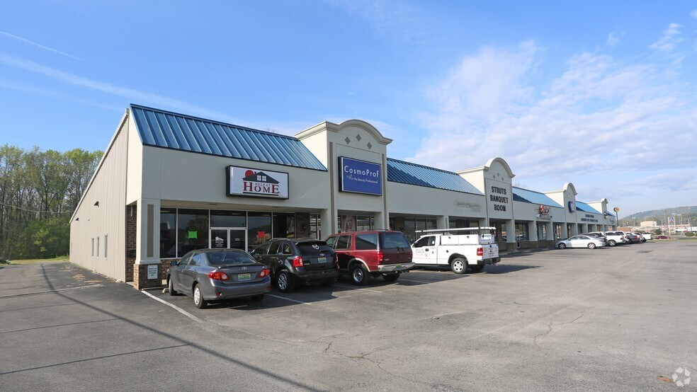 84 Ali Way, Oxford, AL for sale - Primary Photo - Image 1 of 1