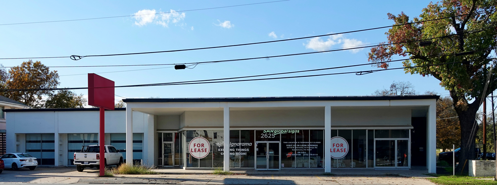 2625 Broadway St, San Antonio, TX for lease - Building Photo - Image 1 of 1