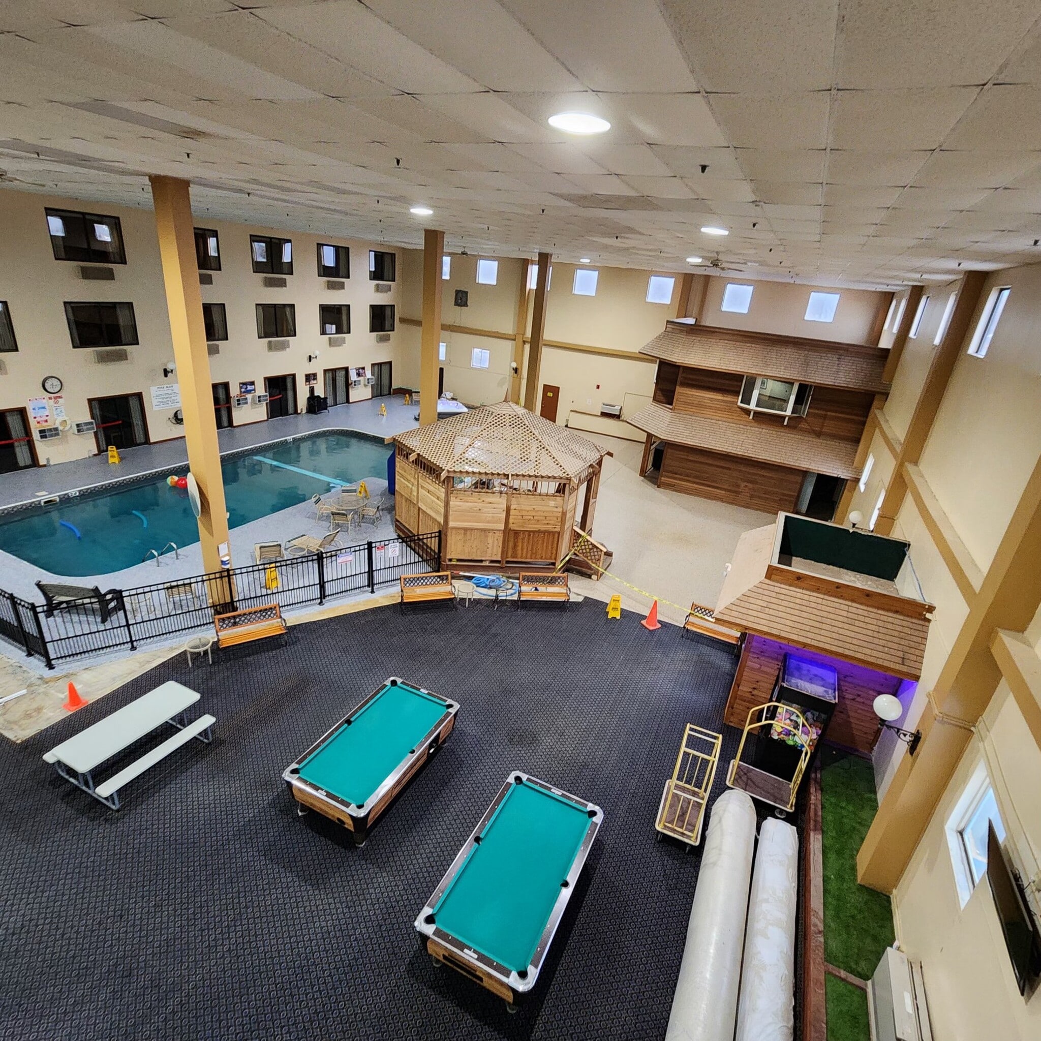 740 Central St, Millinocket, ME for sale Lobby- Image 1 of 24