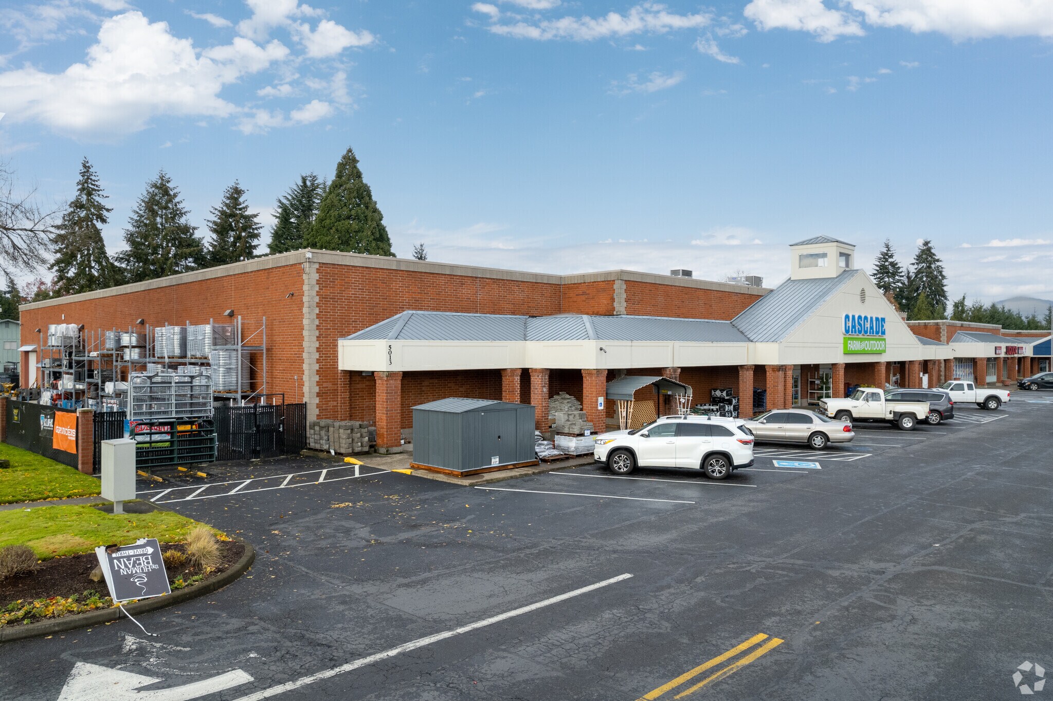 5013-5025 River Rd N, Salem, OR for lease Building Photo- Image 1 of 10
