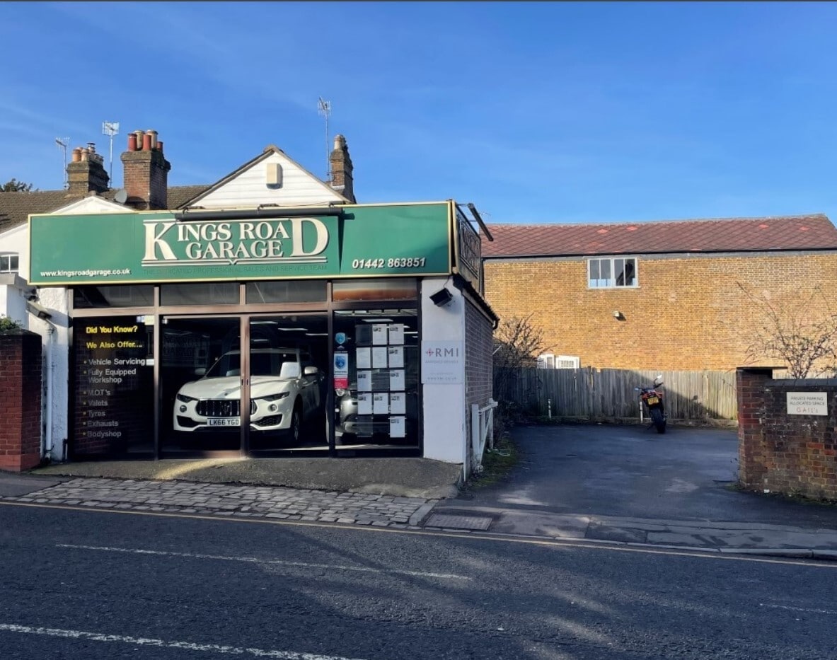 1 Kings Rd, Berkhamsted for sale Building Photo- Image 1 of 1