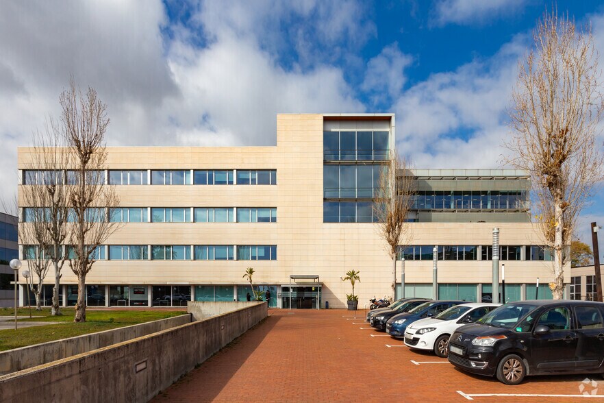 Carrer de la Selva, 4, El Prat de Llobregat, Barcelona for lease - Primary Photo - Image 1 of 4