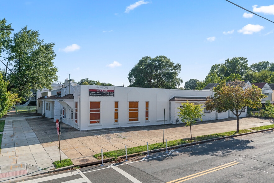 3516 18th St NE, Washington, DC for sale - Building Photo - Image 1 of 57