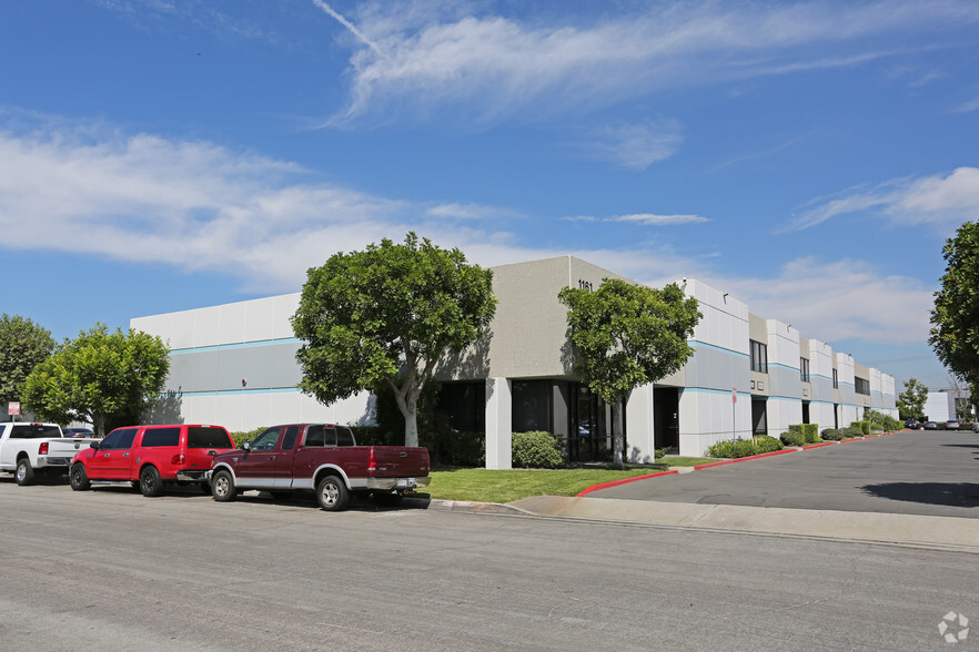 1161-1191 N Red Gum St, Anaheim, CA for lease - Primary Photo - Image 1 of 6