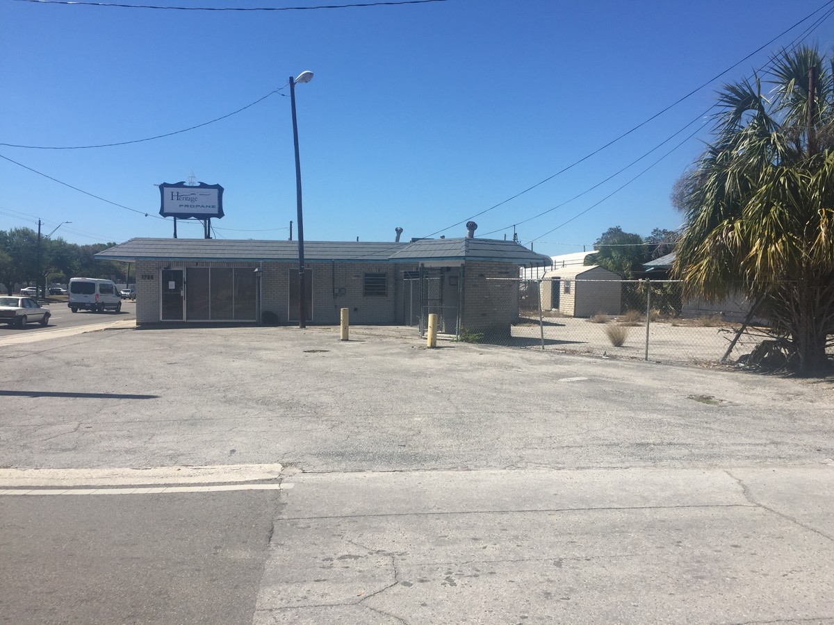 1708 E Busch Blvd, Tampa, FL 33612 | LoopNet