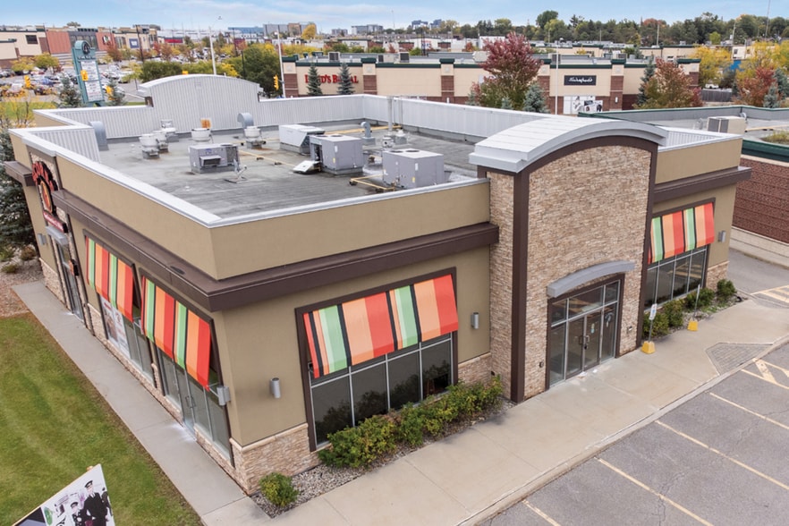 100 Trainyards Dr, Ottawa, ON for lease - Building Photo - Image 1 of 11