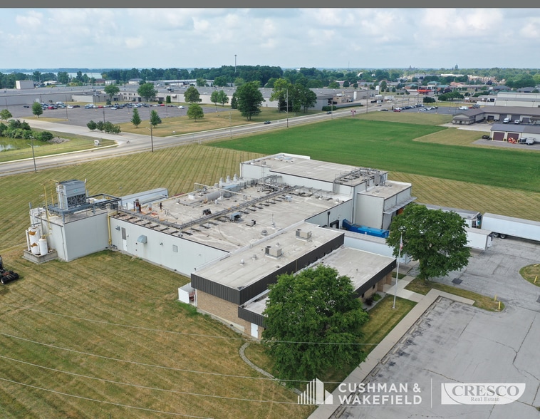 1800 Industrial Dr, Celina, OH for sale - Building Photo - Image 2 of 4
