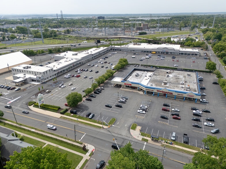 1199 Amboy Ave, Edison, NJ for lease - Building Photo - Image 2 of 11