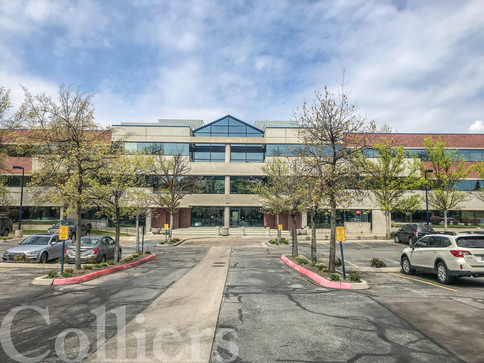 300 E Mallard Dr, Boise, ID for lease Building Photo- Image 1 of 24