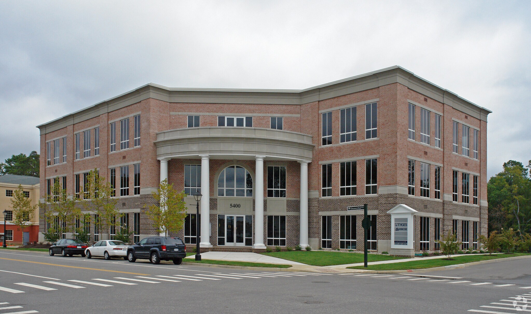 5400 Discovery Park Blvd, Williamsburg, VA for sale Building Photo- Image 1 of 6