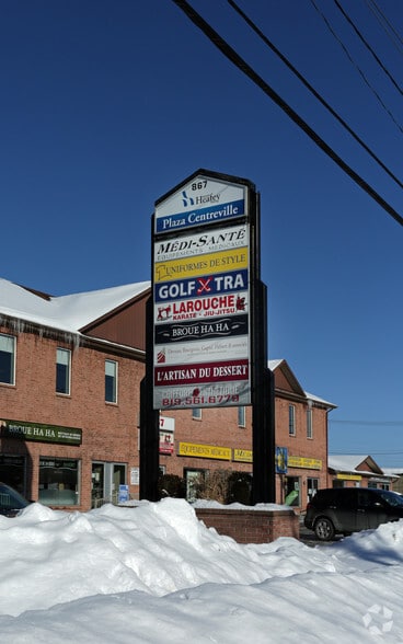 867 Boul Saint-René O, Gatineau, QC for lease - Building Photo - Image 3 of 5