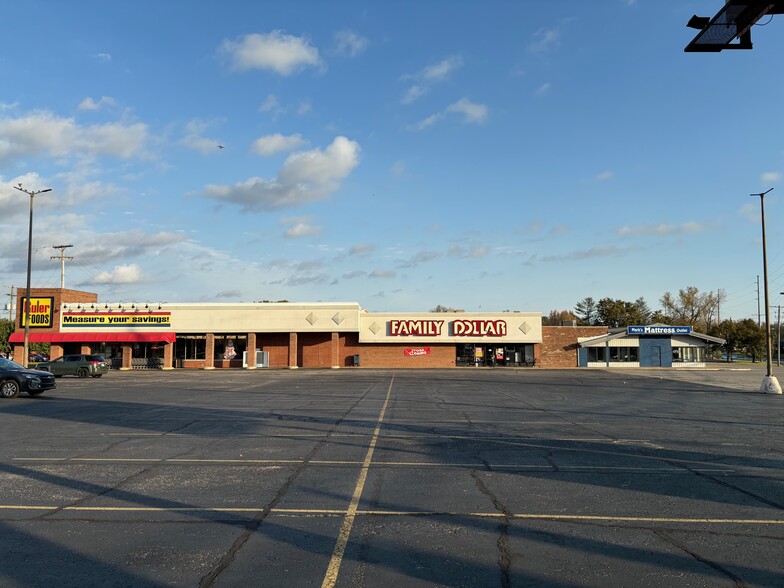 2040-2070 Morgan Ave, Evansville, IN for lease - Building Photo - Image 1 of 11