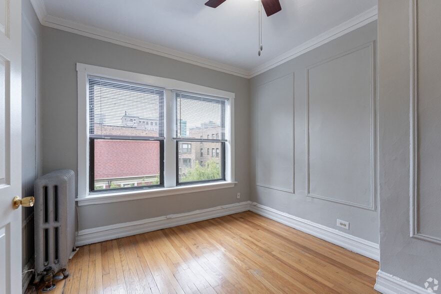 5417 S Harper Ave, Chicago, IL for sale - Building Photo - Image 3 of 5