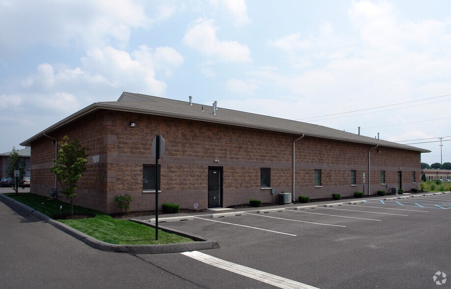 154 N Cooper Rd, West Berlin, NJ for sale - Primary Photo - Image 1 of 1