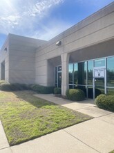 715 Discovery Blvd, Cedar Park, TX for lease Building Photo- Image 1 of 19