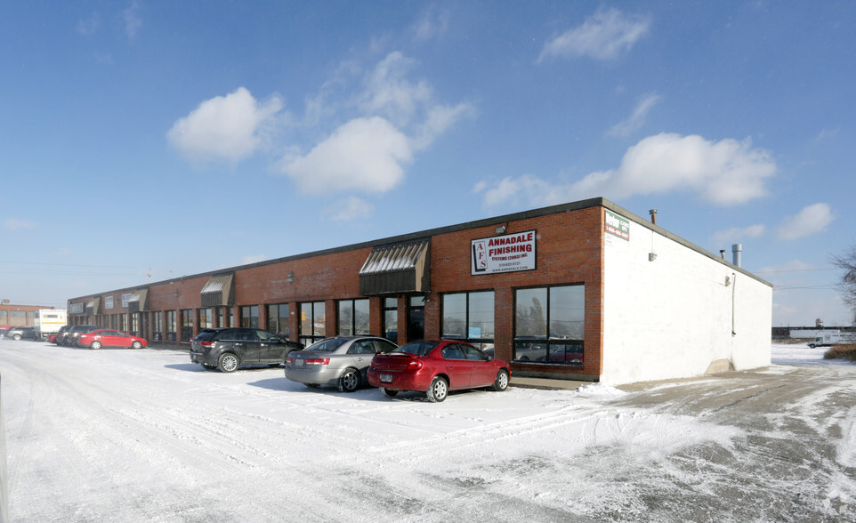 1201 Franklin Blvd, Cambridge, ON for sale - Building Photo - Image 1 of 1