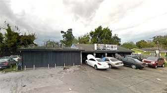 Houston Investment Sale w/Upside - Automotive Property