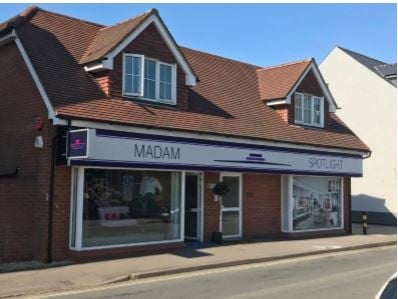 Warwick Rd, Beaconsfield for sale Primary Photo- Image 1 of 1