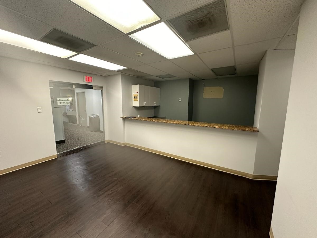 10301 Georgia Ave, Silver Spring, MD for lease Interior Photo- Image 1 of 3