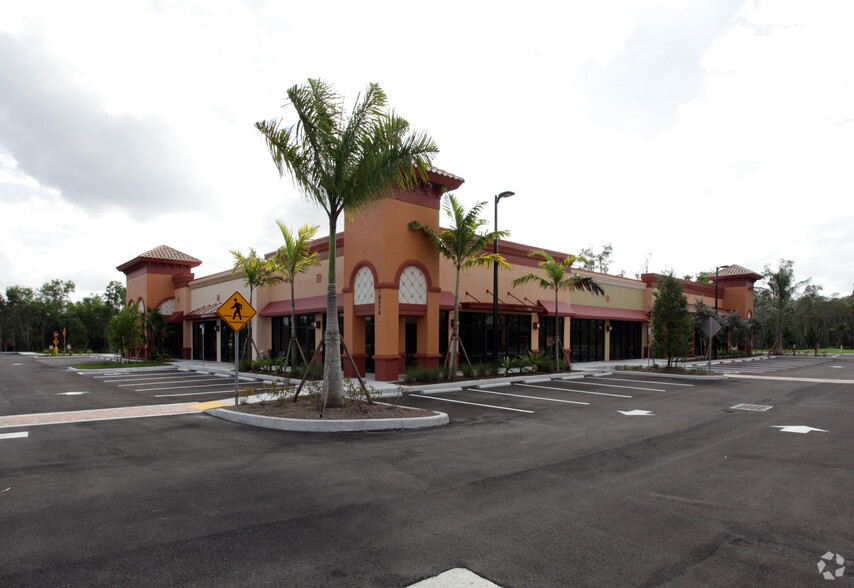 19970-19976 S Tamiami Trl, Estero, FL for lease - Building Photo - Image 2 of 7