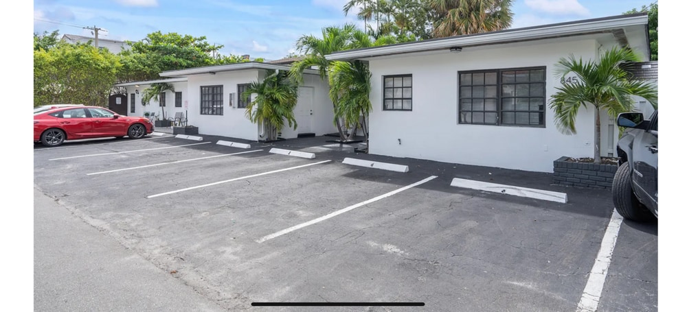 844 NE 17th Way, Fort Lauderdale, FL for sale - Building Photo - Image 2 of 18