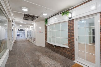 More details for 1 Regent Arcade, Grimsby - Retail for Lease