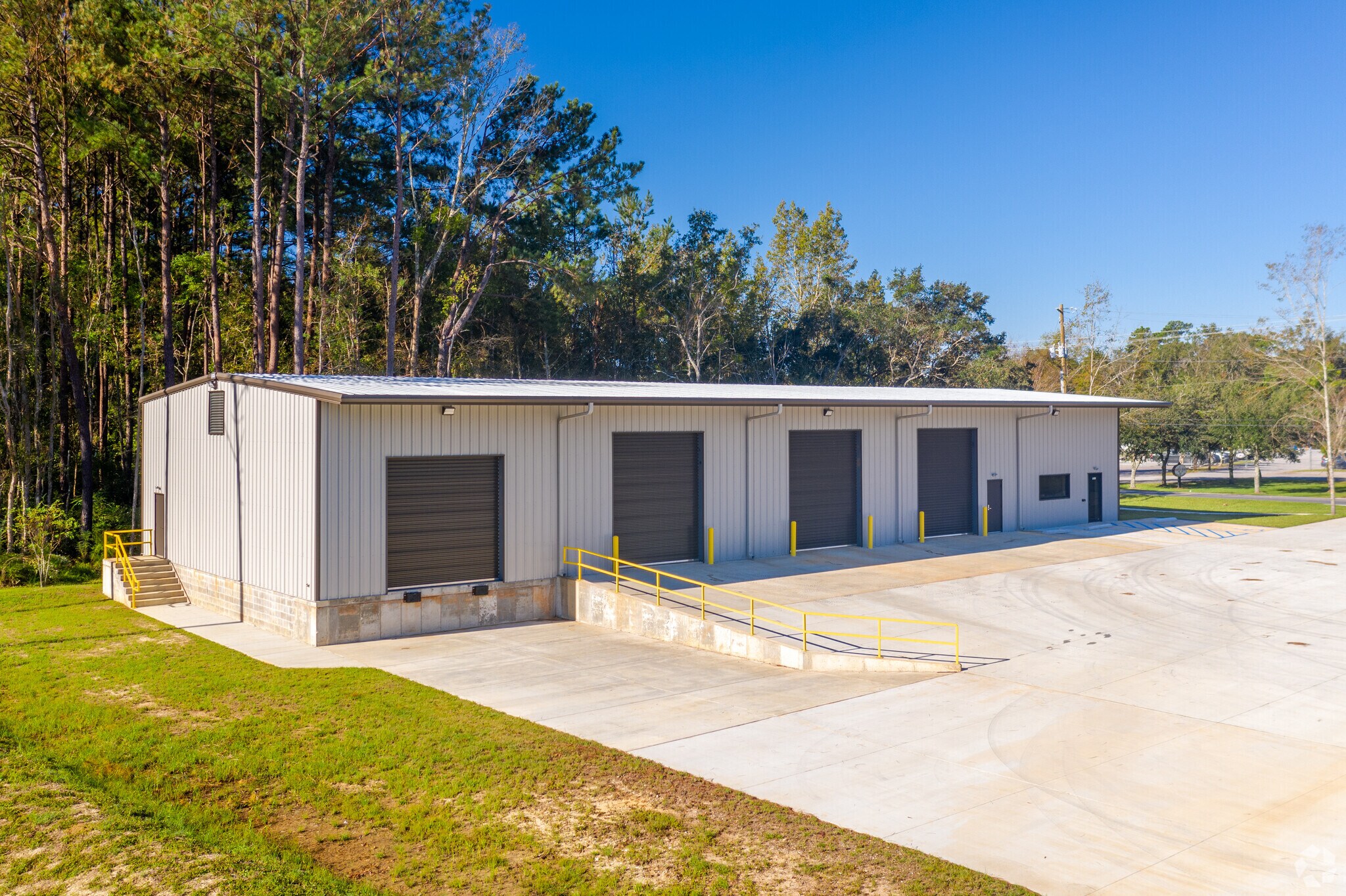 Halls Mill Road, Mobile, AL for lease Building Photo- Image 1 of 6