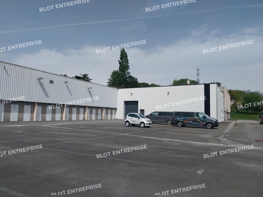 Office in Quimper for sale Building Photo- Image 1 of 10