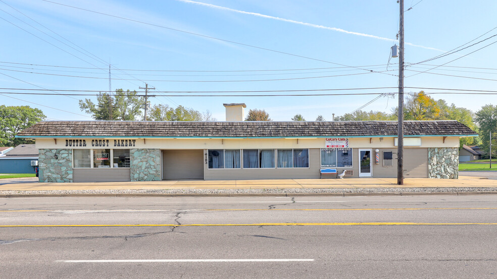 6187 Dixie Hwy, Bridgeport, MI for sale - Building Photo - Image 1 of 1