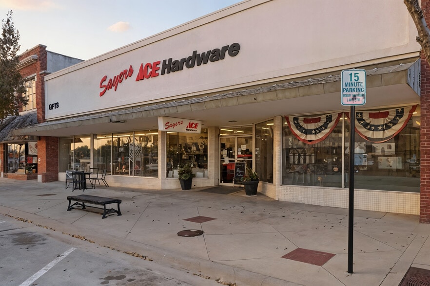 314 N Penn Ave, Independence, KS for sale - Building Photo - Image 3 of 26