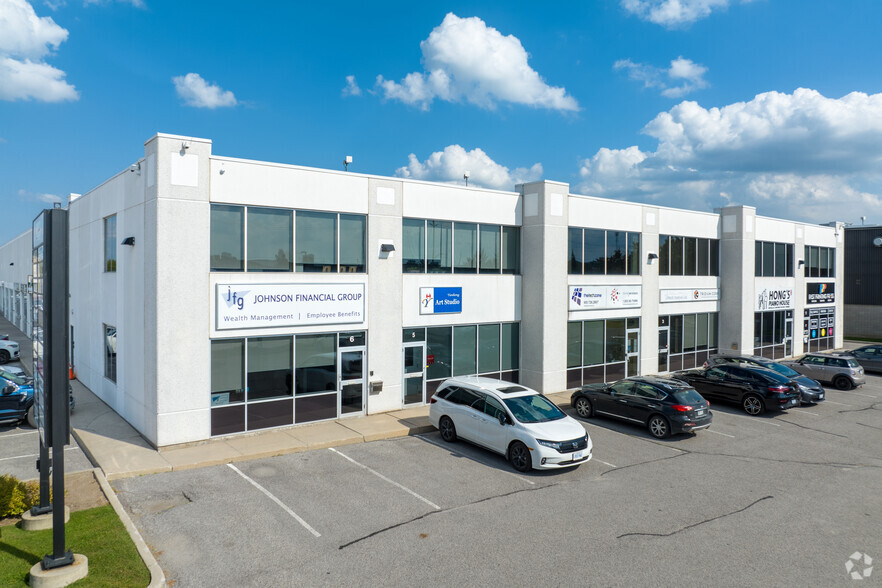 235 Industrial Pky S, Aurora, ON for lease - Building Photo - Image 1 of 5