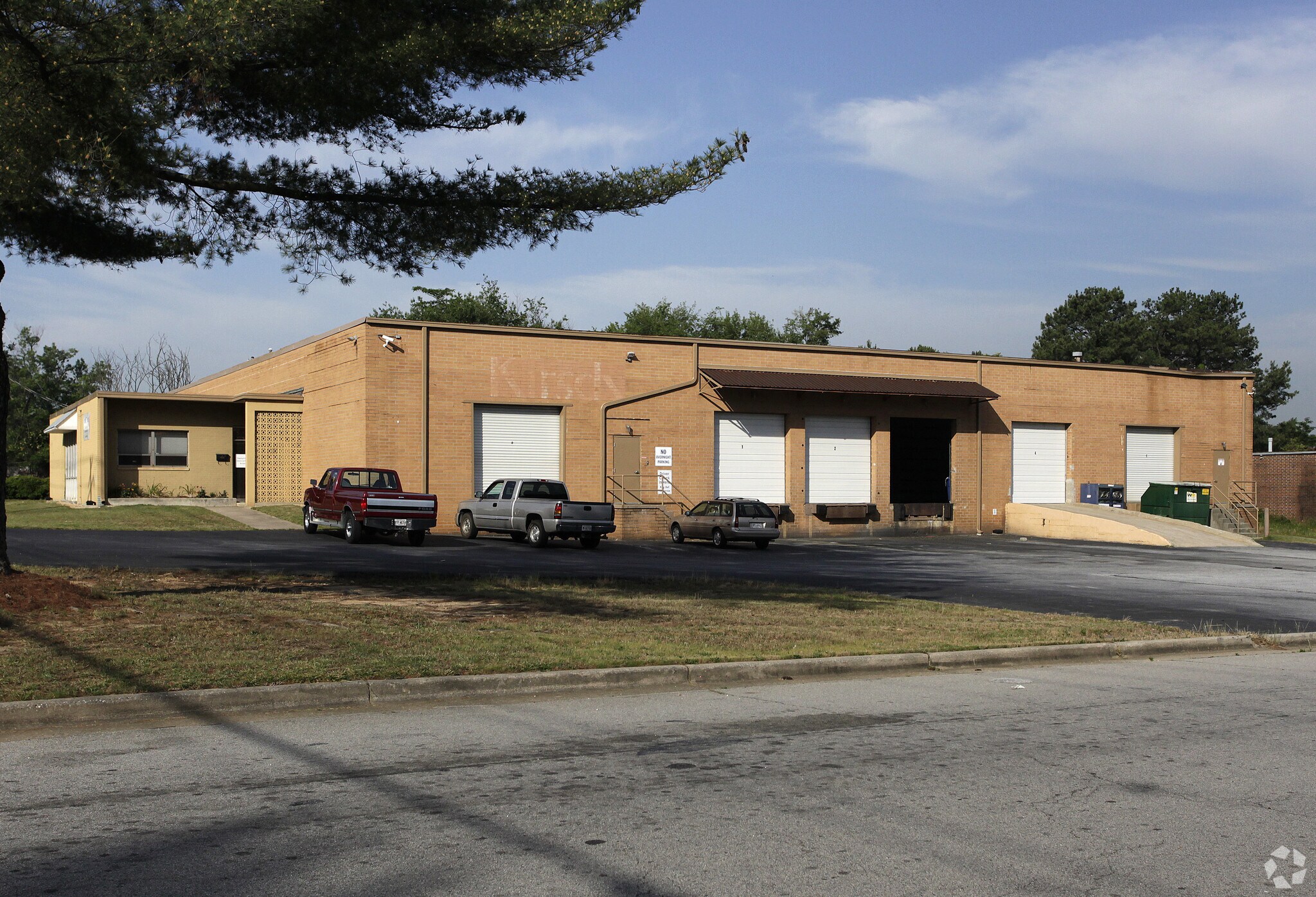 3425 Browns Mill Rd SE, Atlanta, GA for lease Primary Photo- Image 1 of 6