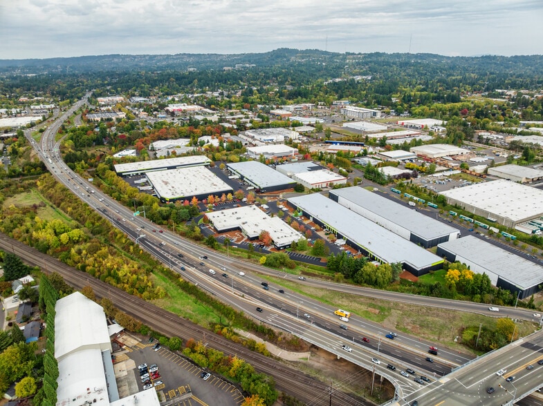 10975 SW 11th St, Beaverton, OR for lease - Aerial - Image 2 of 7