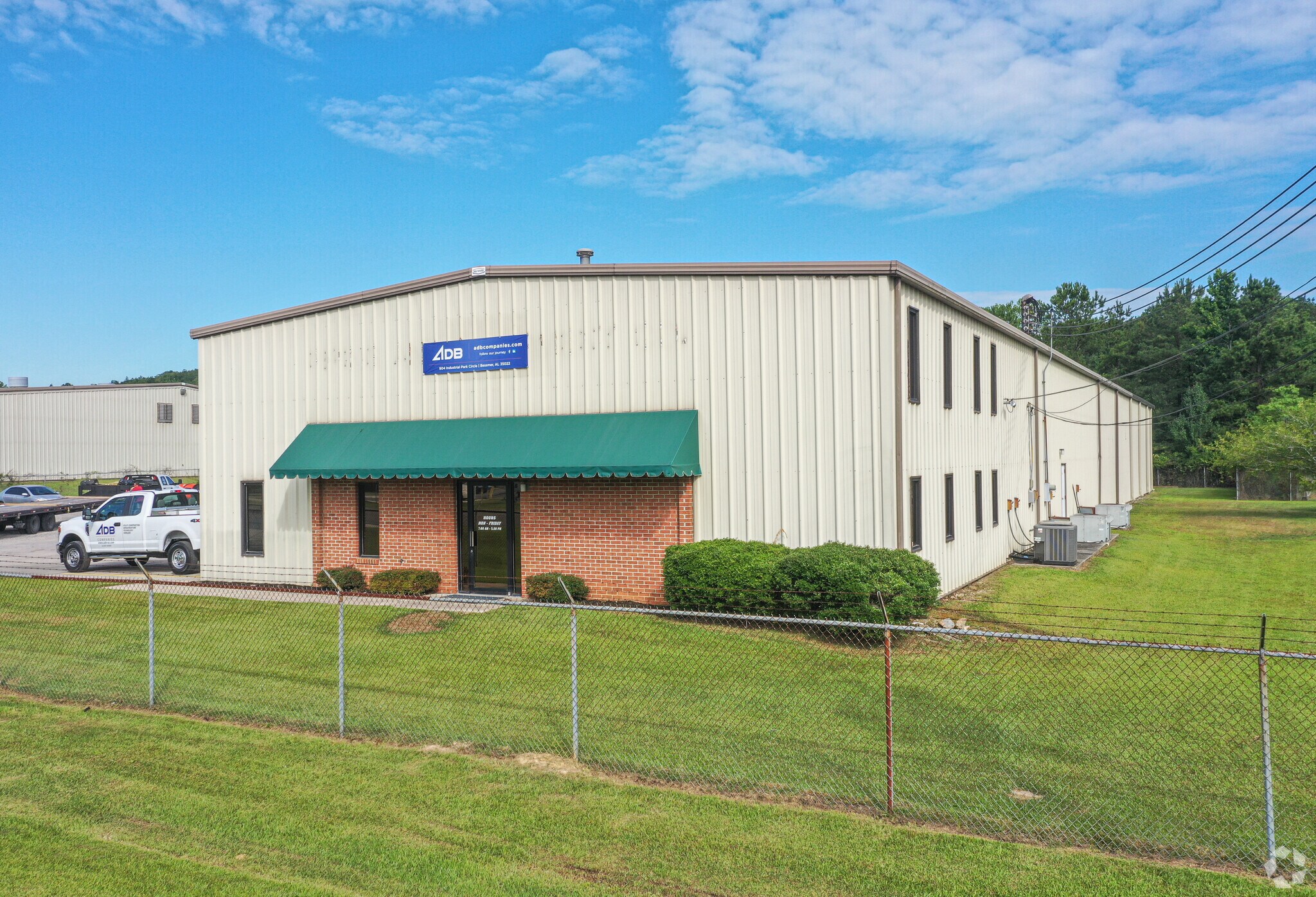 904 Industrial park Cir, Bessemer, AL for sale Primary Photo- Image 1 of 1