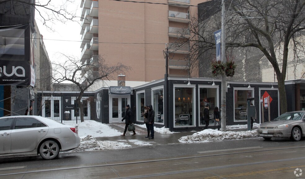 225 King St E, Toronto, ON for sale - Primary Photo - Image 1 of 1