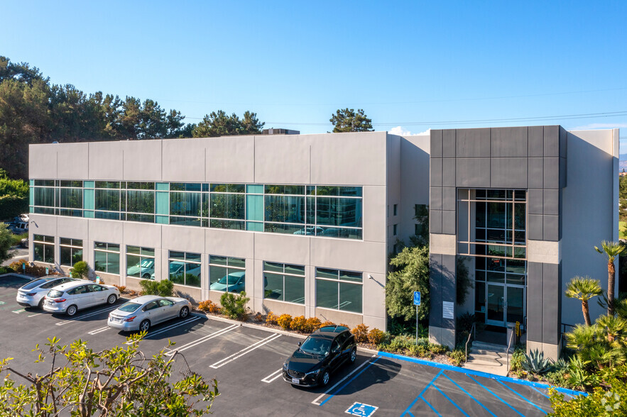 1 Columbia, Aliso Viejo, CA for lease - Building Photo - Image 1 of 4